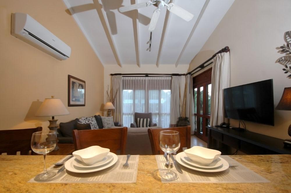 Club Del Sol Hotel Jacó Екстериор снимка