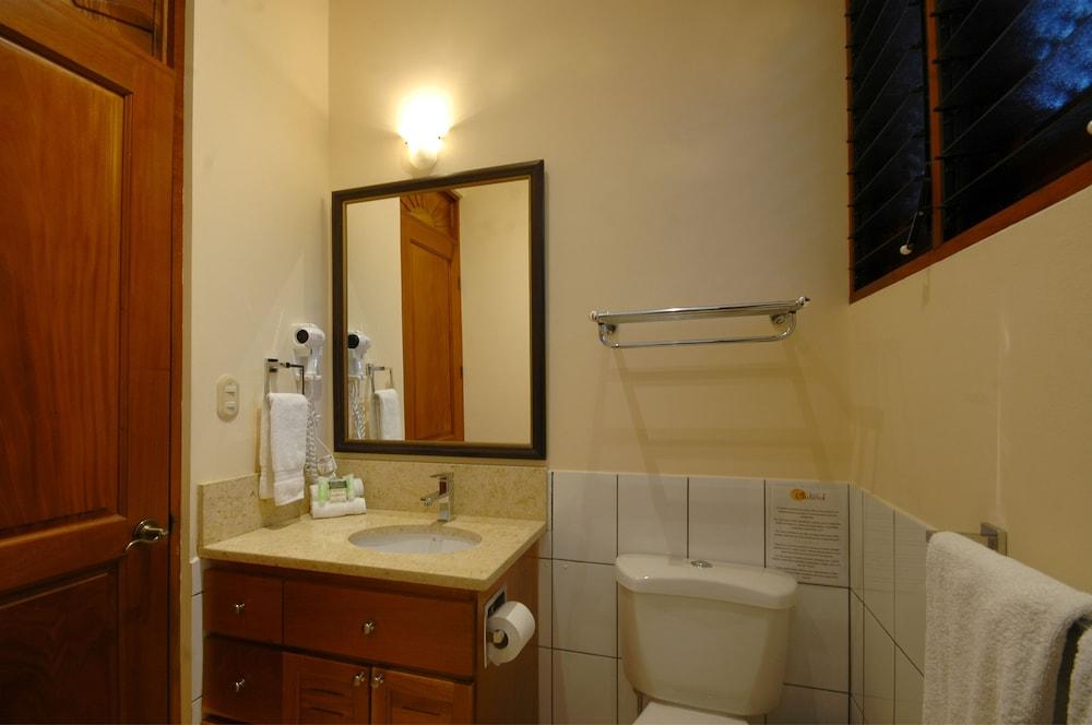 Club Del Sol Hotel Jacó Екстериор снимка